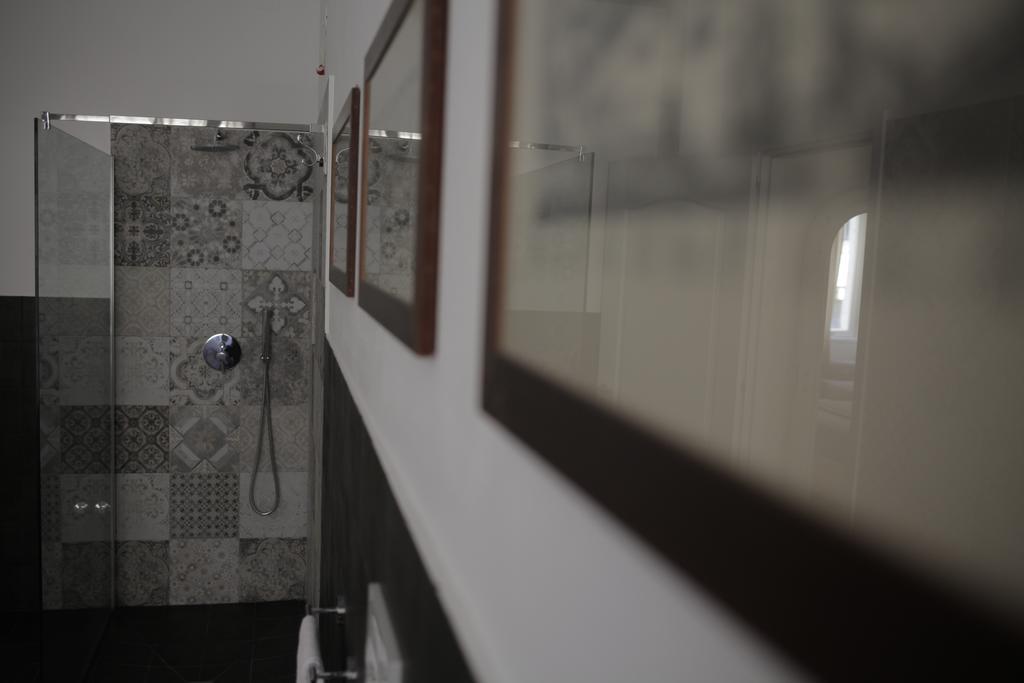 Dimi House Bed and Breakfast Lecce Exteriör bild
