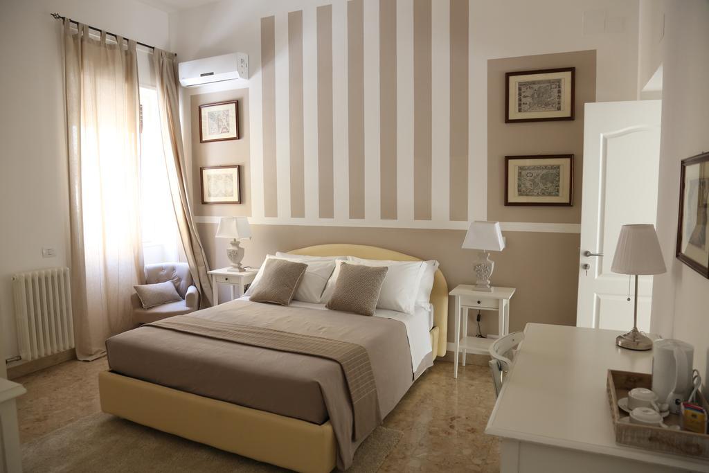 Dimi House Bed and Breakfast Lecce Exteriör bild