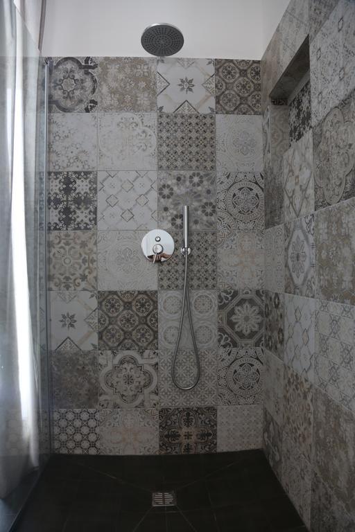 Dimi House Bed and Breakfast Lecce Exteriör bild
