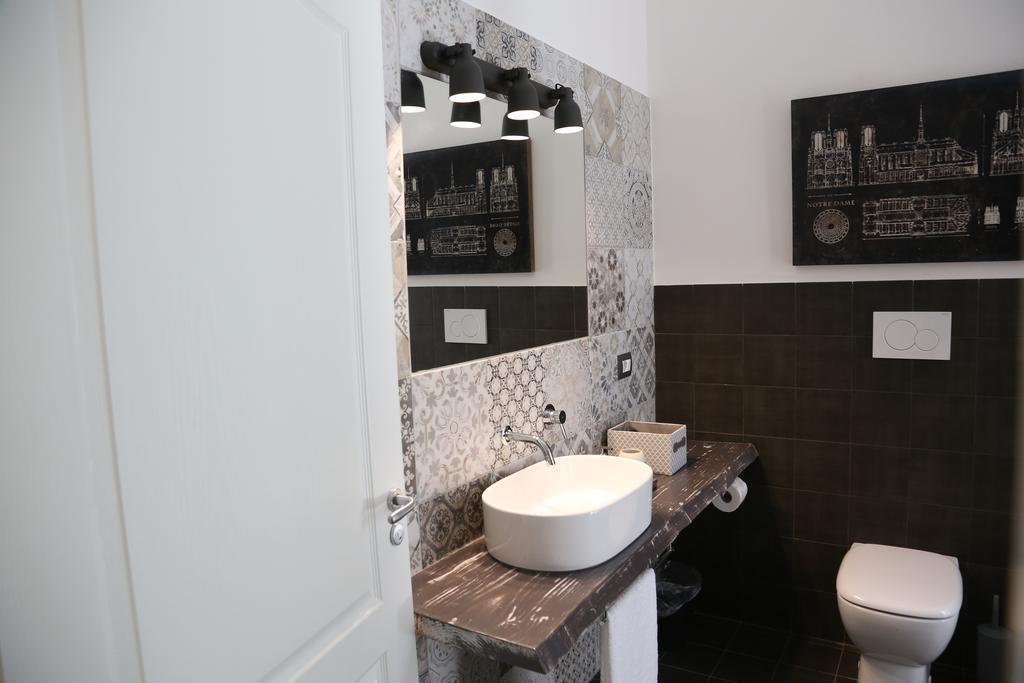 Dimi House Bed and Breakfast Lecce Exteriör bild