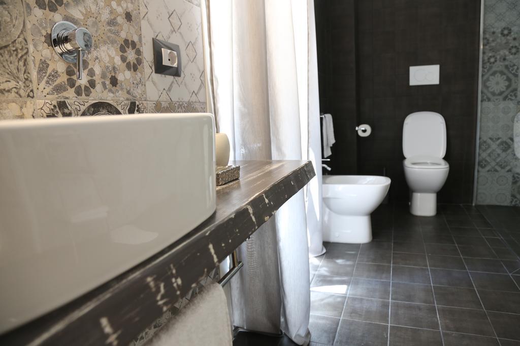 Dimi House Bed and Breakfast Lecce Exteriör bild