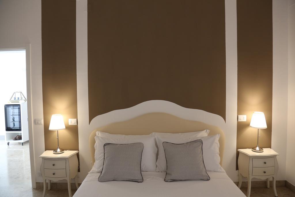 Dimi House Bed and Breakfast Lecce Exteriör bild