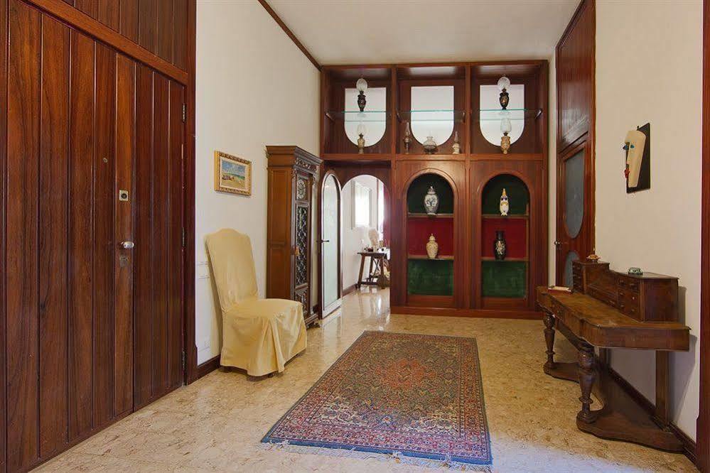 Dimi House Bed and Breakfast Lecce Exteriör bild